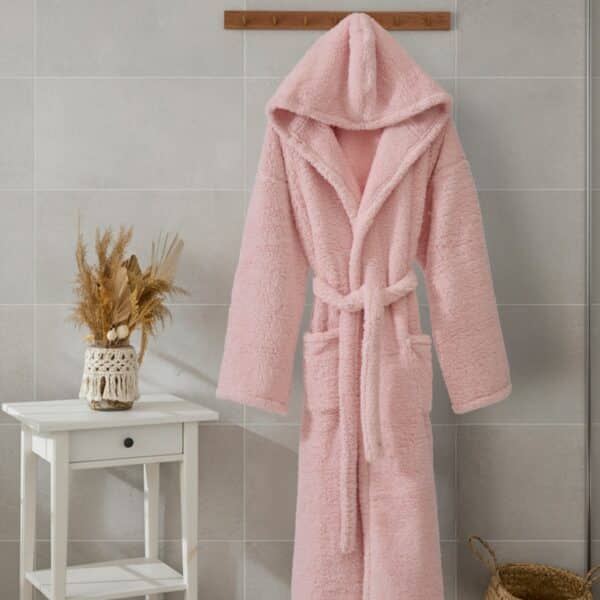 halat de baie wellsoft pufos cu gluga roz pudra